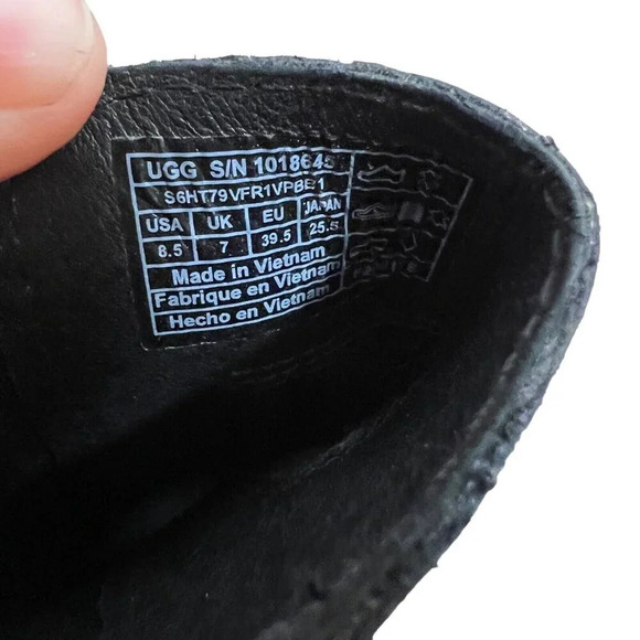 Ugg Camden Exotic Boot Womens Size 8.5 Black Cow Hair Chelsea Ankle Bootie - Picture 10 of 12